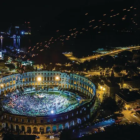 Stunning In With Wifi *