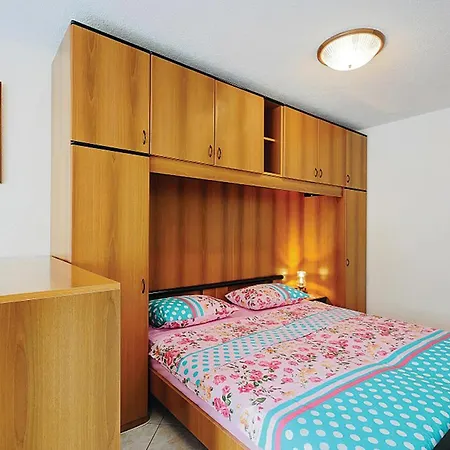 Stunning In With Wifi