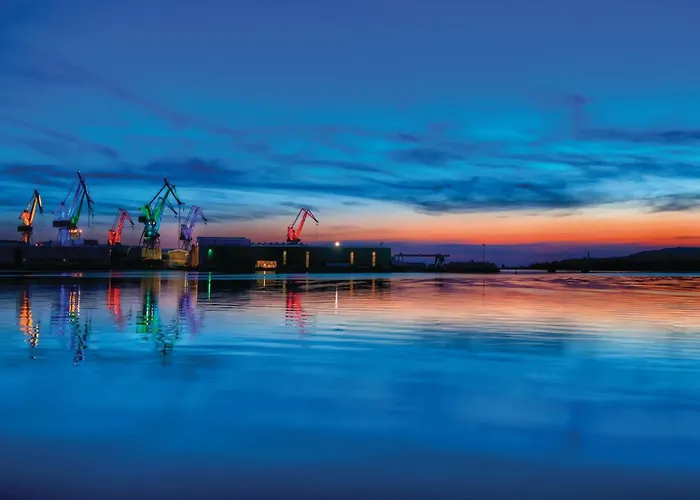 Stunning In With Wifi Pula