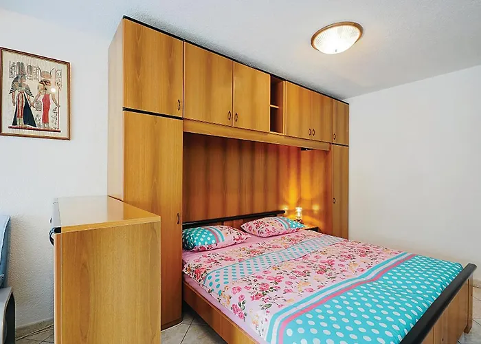 Stunning In With Wifi